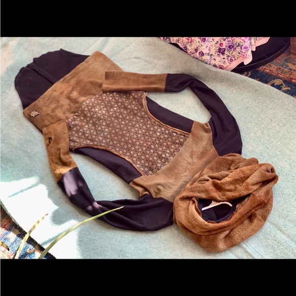 Sew Much Love Leia Tunic - Picture 3 of 5